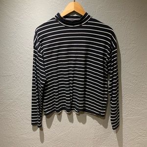 Everlane Cotton Mockneck